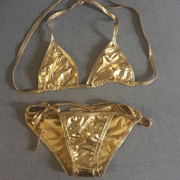Gold Bikini - Picture 1 of 6